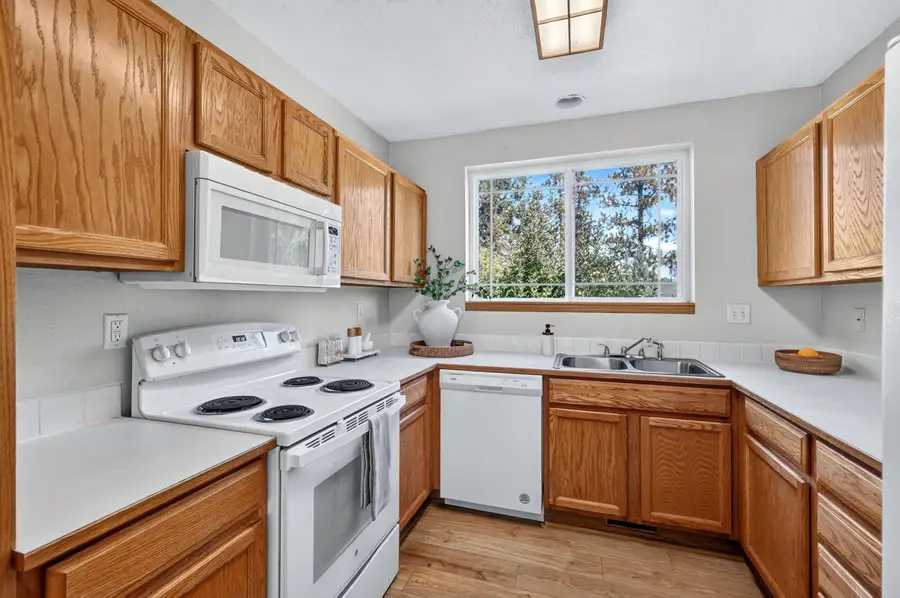 1313 S Napa Ave, Spokane, WA 99208 - #3