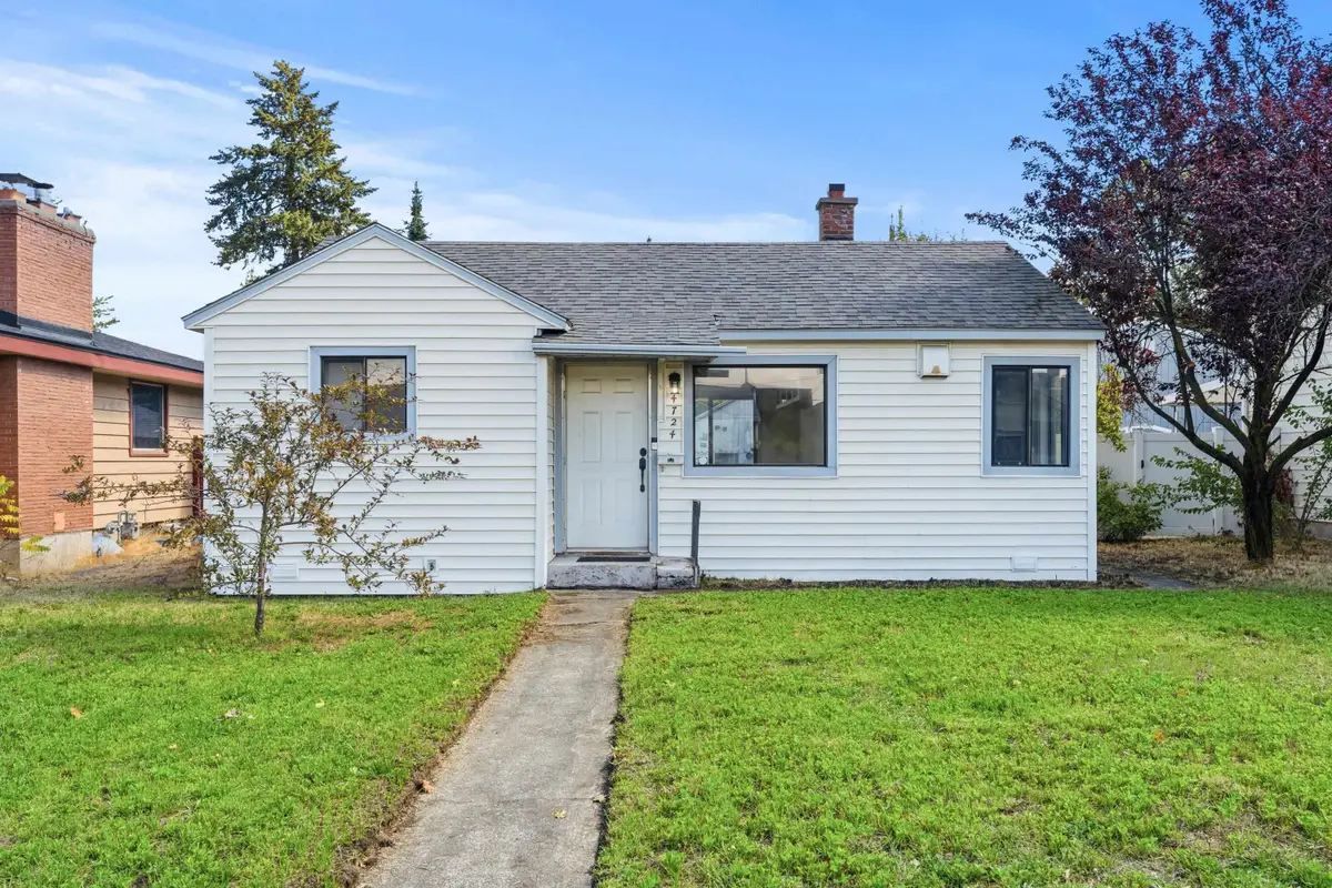 4724 N Maple St, Spokane, WA 99205 - #1