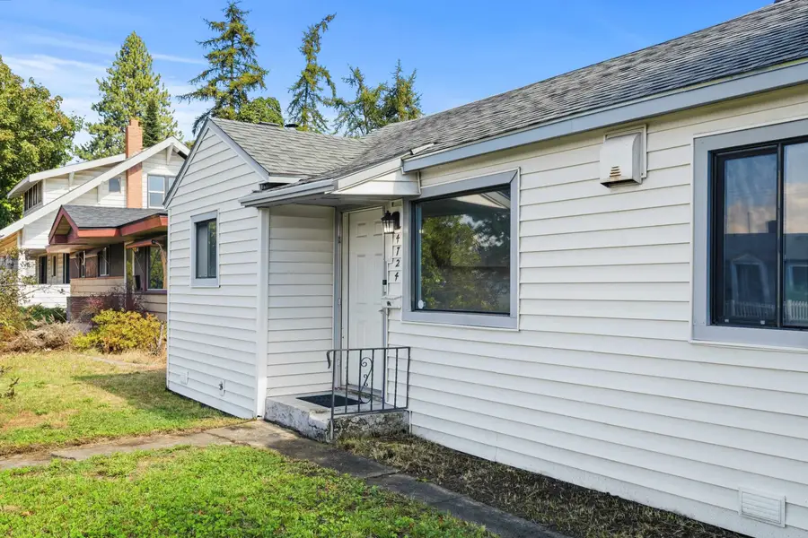 4724 N Maple St, Spokane, WA 99205 - #3