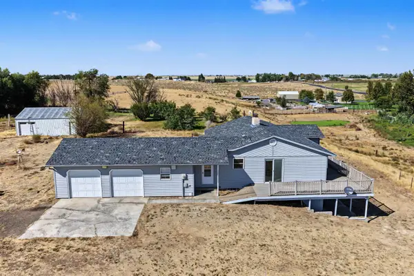 4874 Ne Rd 3 Rd, Moses Lake, WA 98837