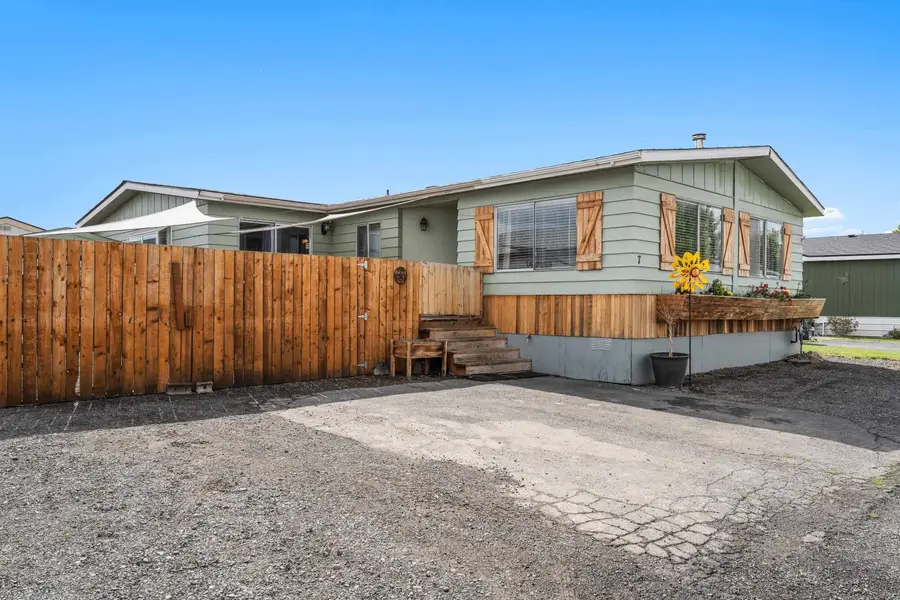 10510 W Richland Rd, Cheney, WA 99004 - #2