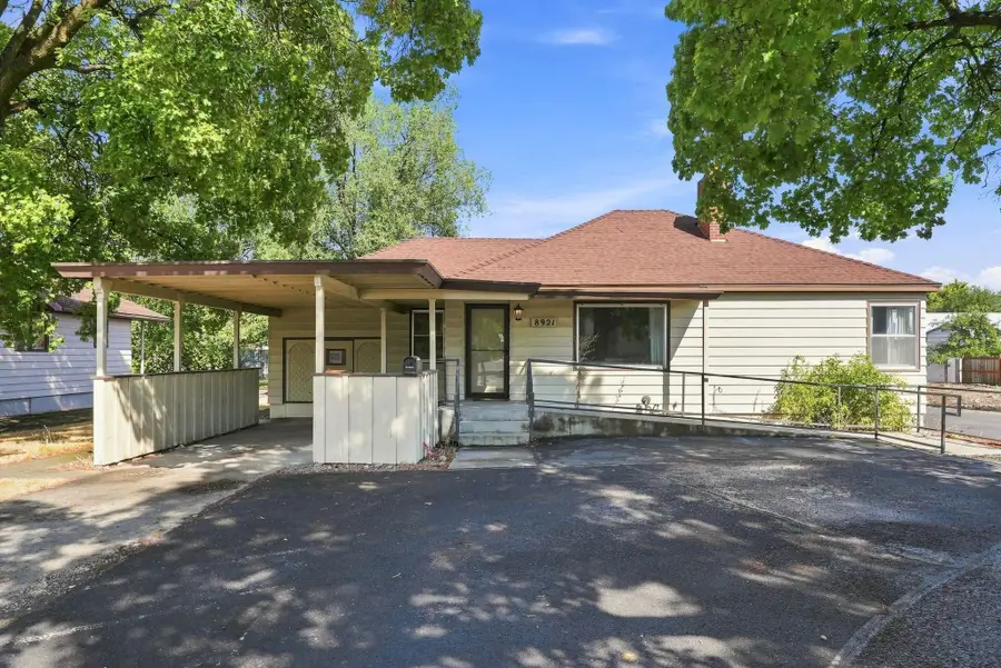 8921 E Broadway Ave, Spokane Valley, WA 99212 - #2