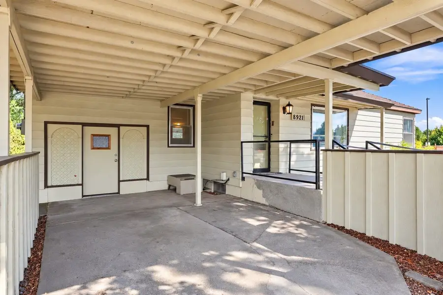 8921 E Broadway Ave, Spokane Valley, WA 99212 - #3