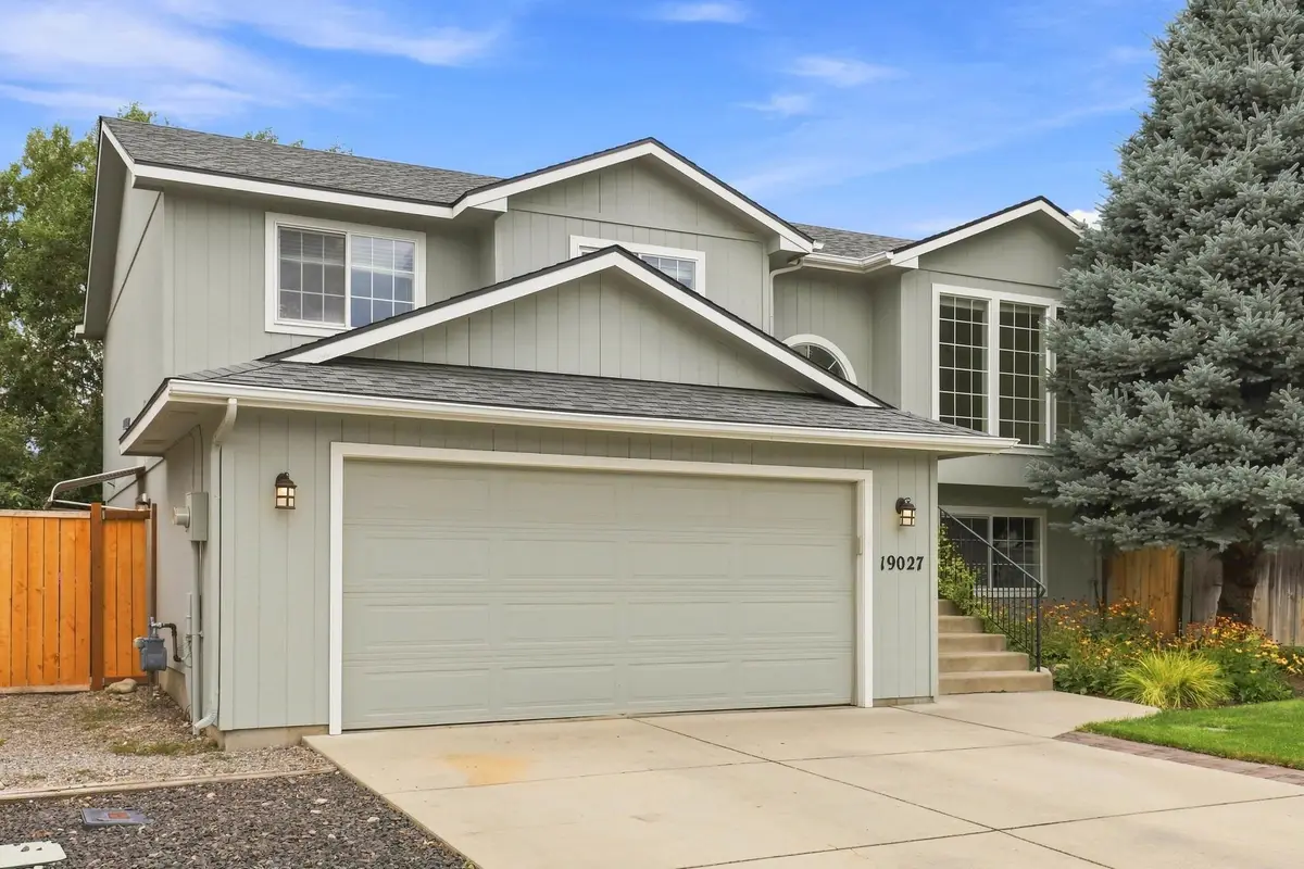 19027 E Shannon Ln, Spokane Valley, WA 99016 - #1