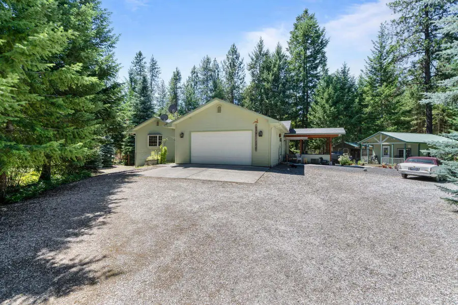 3853 White Pine Rd, Loon Lake, WA 99148 - #2