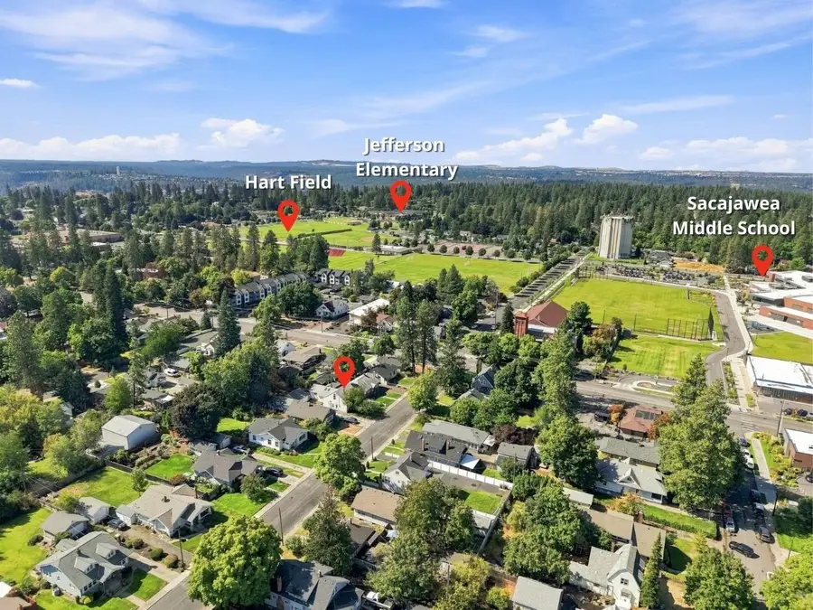 616 E 33rd Ave, Spokane, WA 99203 - #3