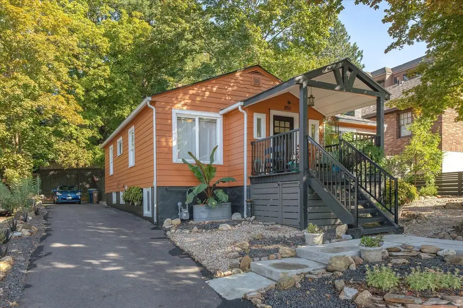 851 S Cowley St, Spokane, WA 99202 - #2