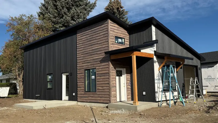 1320 S Marigold Rd, Spokane Valley, WA 99037 - #3