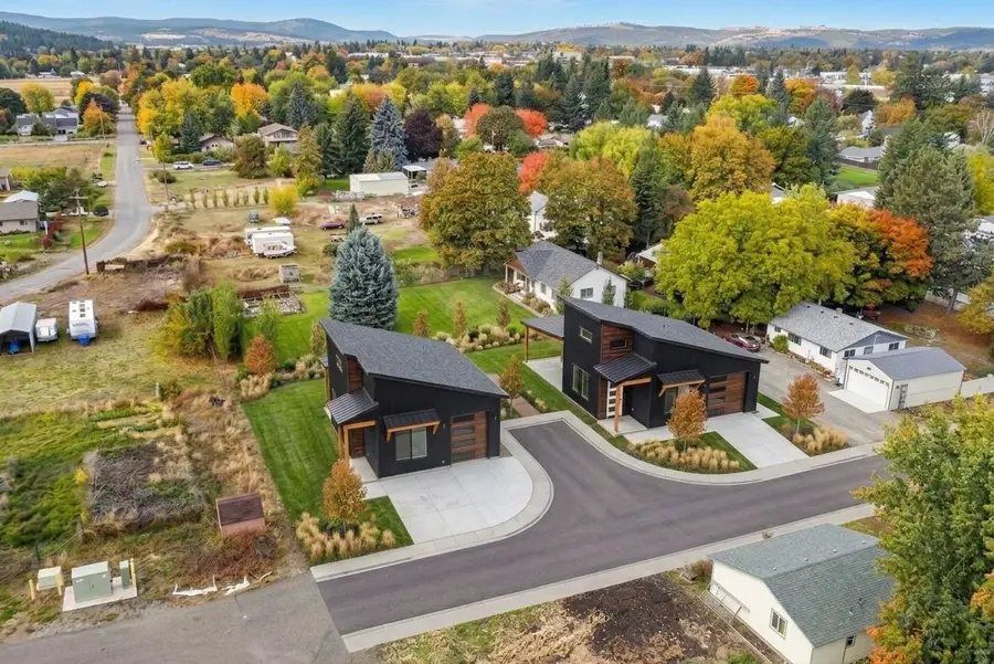 616 S Robie Ln, Spokane Valley, WA 99206 - #2