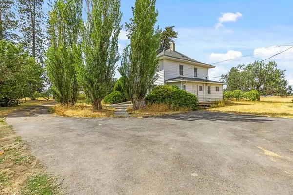 11607 S Hatch Rd, Spokane, WA 99224