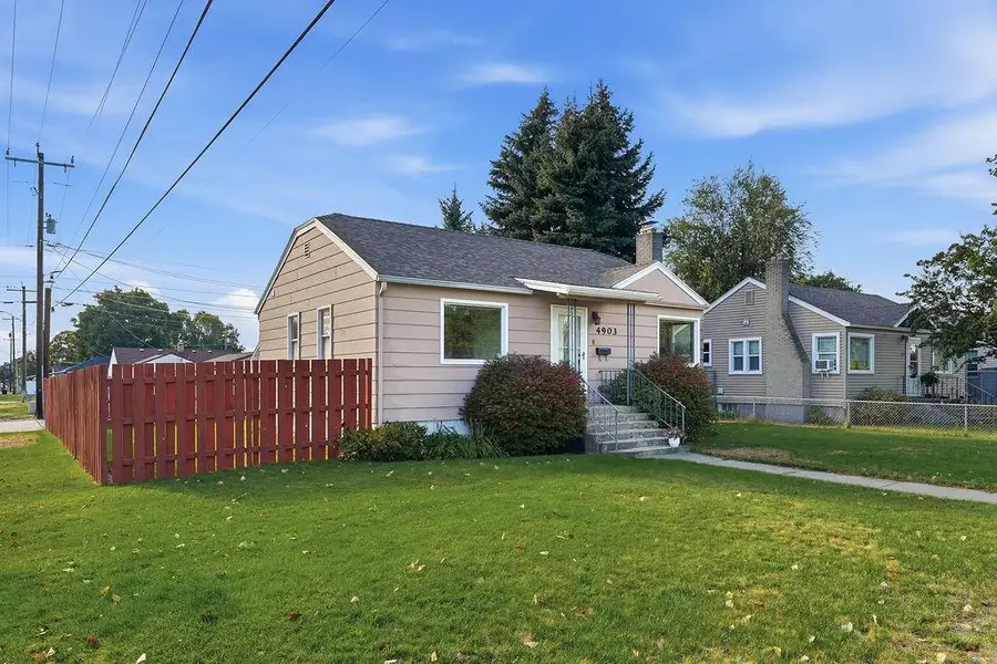 4903 N Elm St, Spokane, WA 99205 - #2