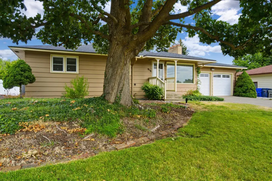 916 N Woodward Rd, Spokane, WA 99206 - #3