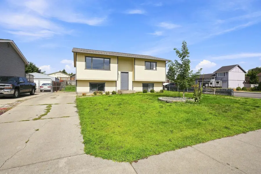 3227 E Garnet Ave Ave, Spokane, WA 99217 - #3