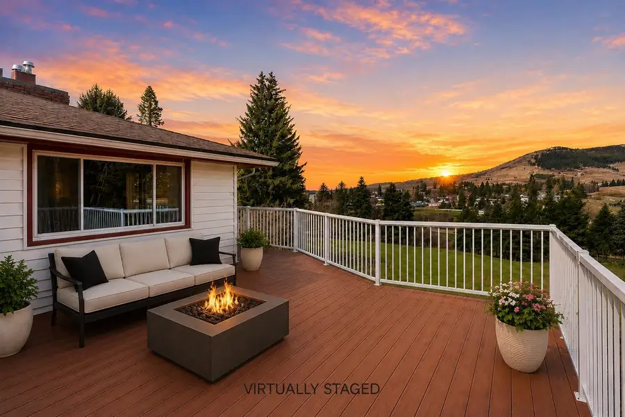 147 N Lindsey St, Tekoa, WA 99033 - #2