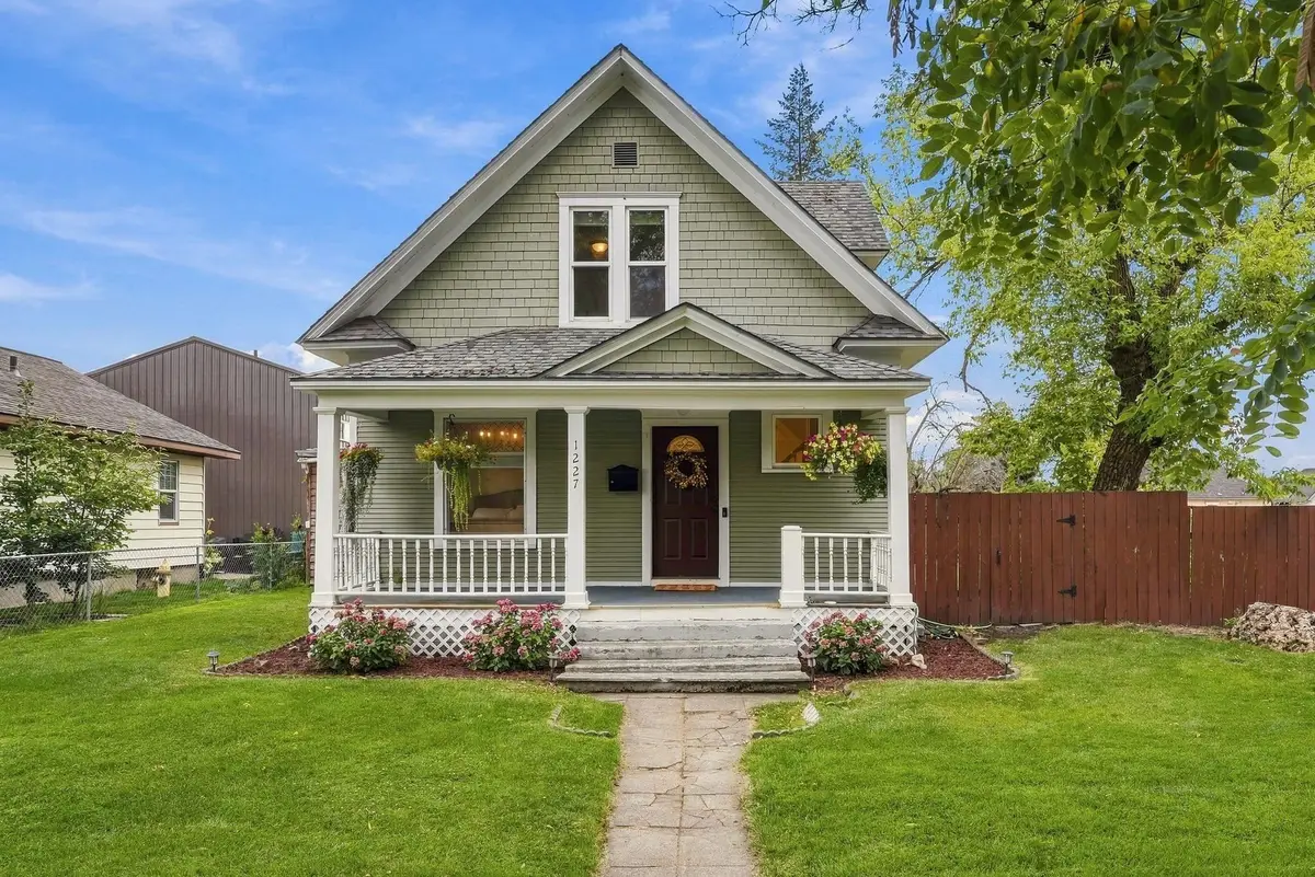 1227 W Fairview Ave, Spokane, WA 99205 - #1