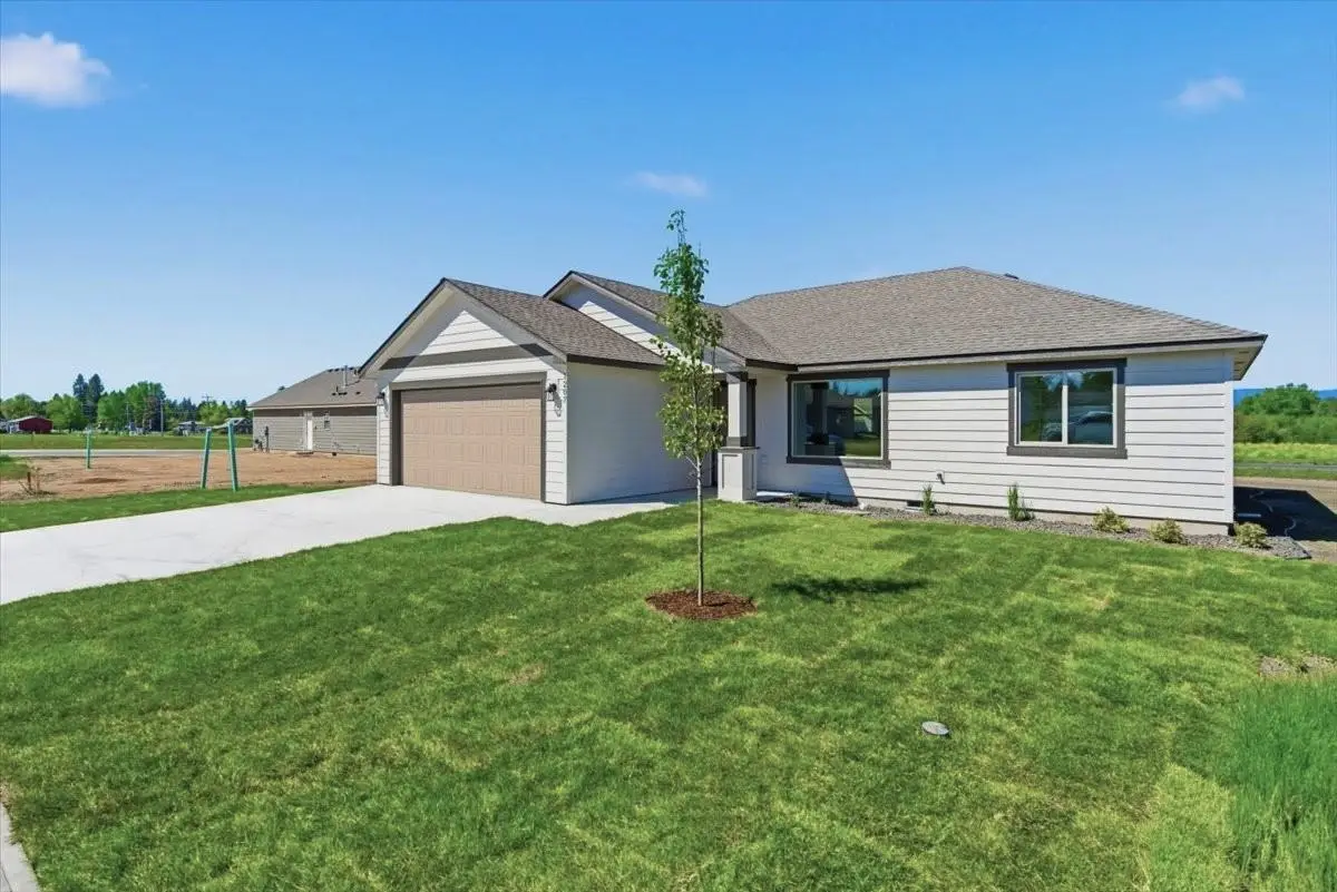 1207 N Layton Ave, Deer Park, WA 99006 - #1