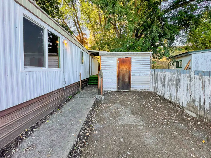 1165 S Grand Ave, Pullman, WA 99163 - #2