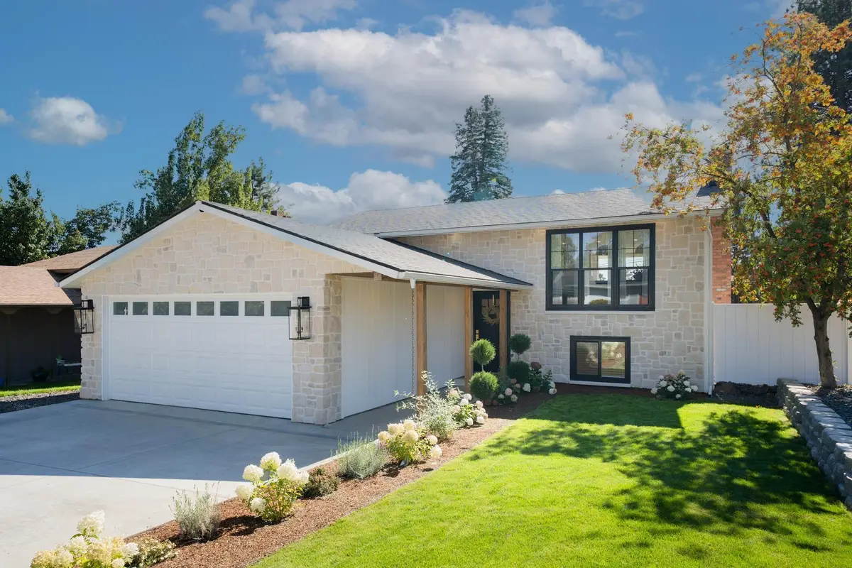 3404 E 36th Ave, Spokane, WA 99223 - #1