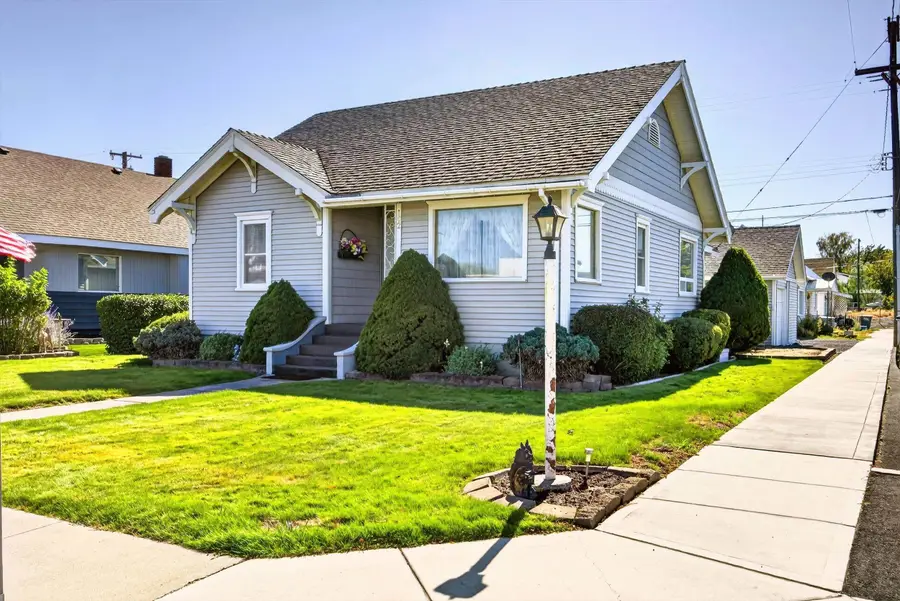 102 E 1st Ave, Odessa, WA 99159 - #2