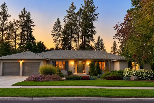 1010 W Comstock Ct, Spokane, WA 99203