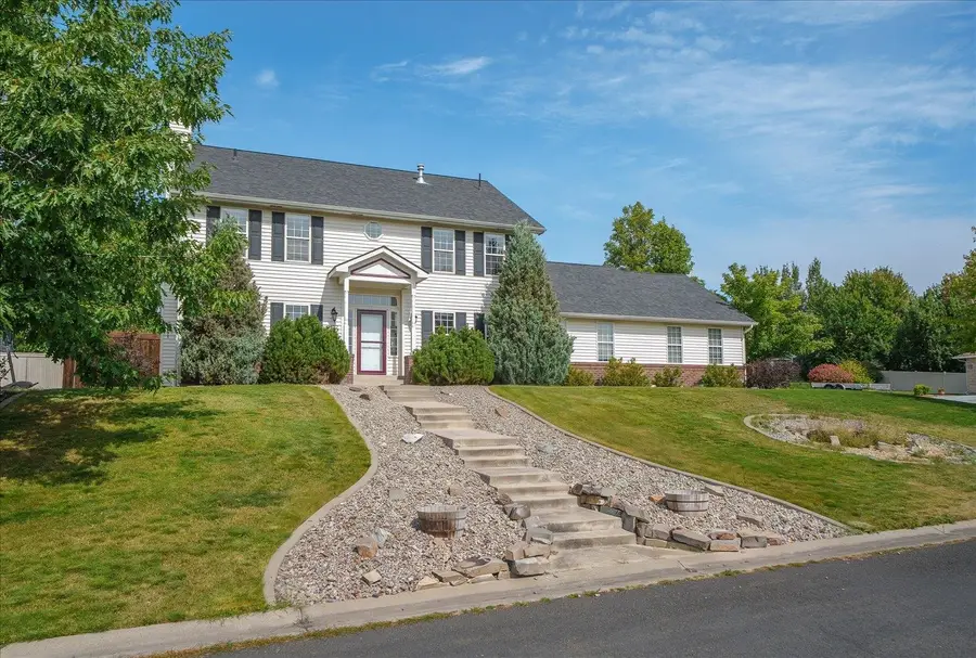 2422 S Boulder Ln, Greenacres, WA 99016 - #2