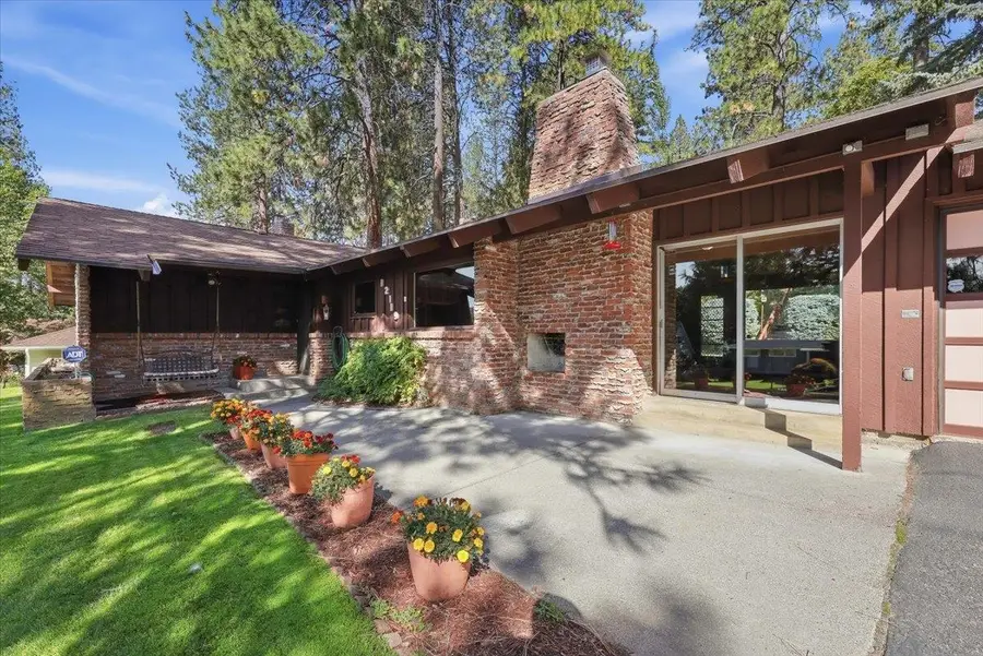 12119 E 22nd Ave, Spokane Valley, WA 99206 - #2