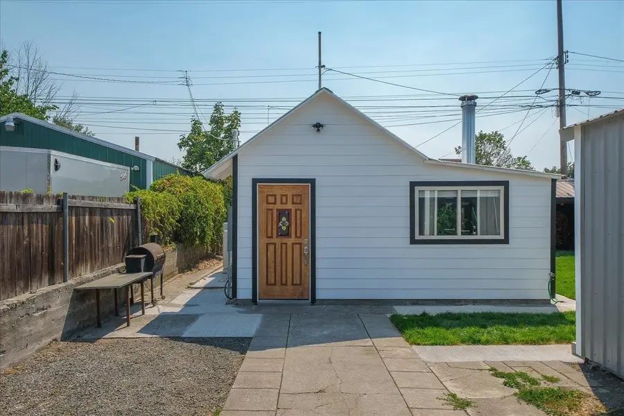 1914 E Heroy Ave, Spokane, WA 99207 - #3
