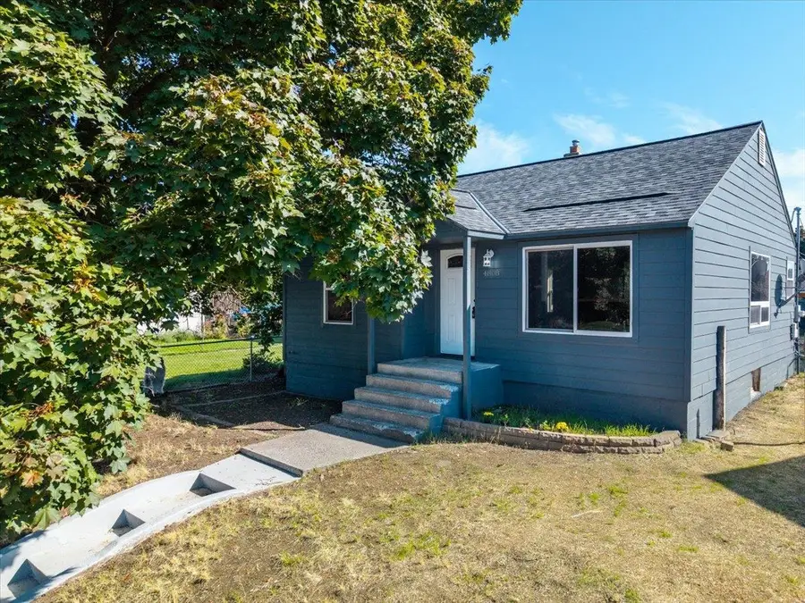 4808 N Post St, Spokane, WA 99205 - #3