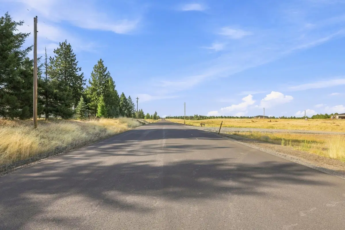 401 S Dover Rd, Medical Lake, WA 99022 - #1