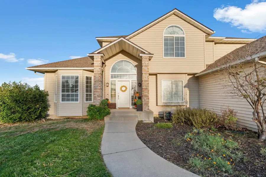 1029 W Crestview Rd, Spokane, WA 99224 - #2