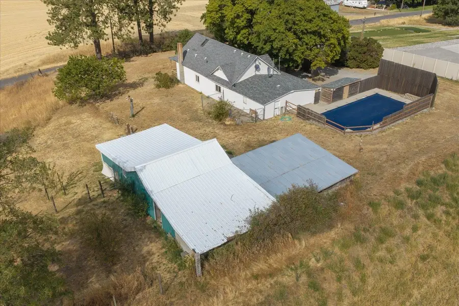 15110 E Stoughton Rd, Valleyford, WA 99036 - #3