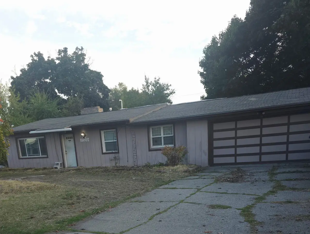 11802 E 16th Ave, Spokane Valley, WA 99206 - #1