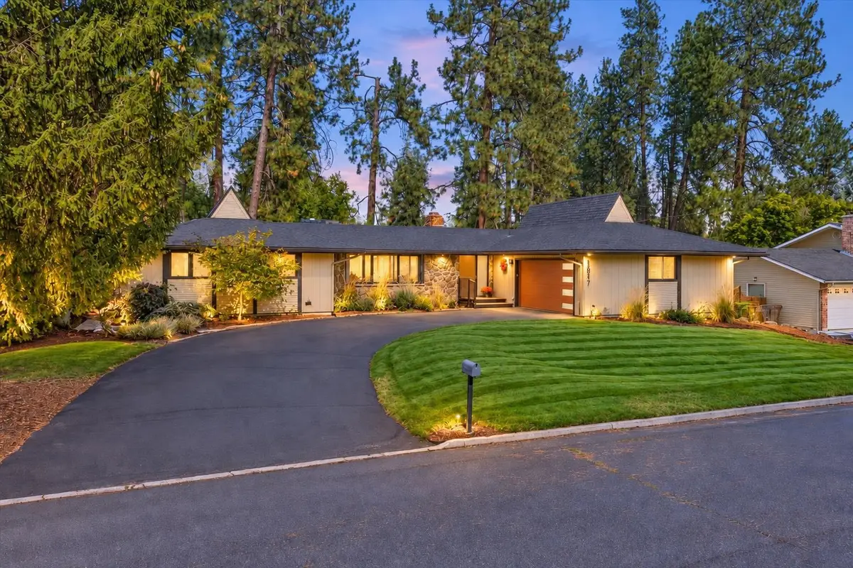1817 E 55th Ave, Spokane, WA 99223 - #1