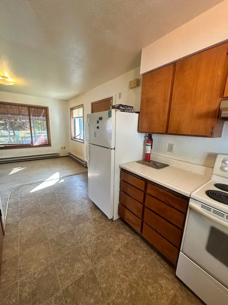 326 Mckay St, Ione, WA 99139 - #3