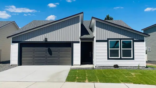 1113 E L St, Deer Park, WA 99006