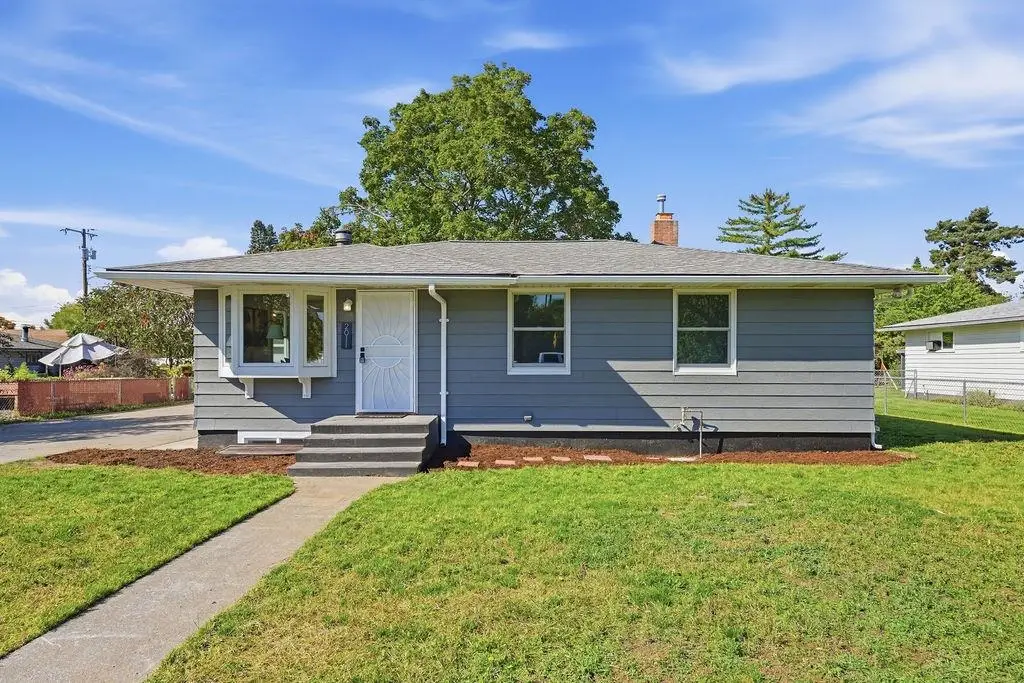 2011 N Ella Rd, Spokane Valley, WA 99212 - #1