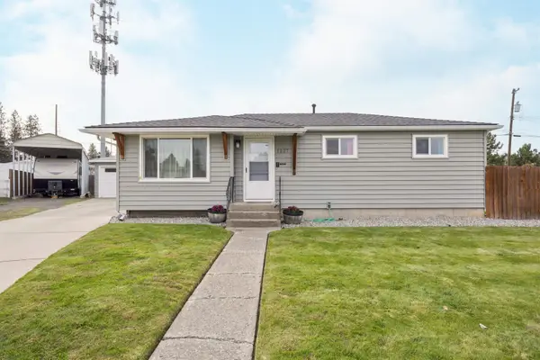1227 W Rosewood Ct, Spokane, WA 99208