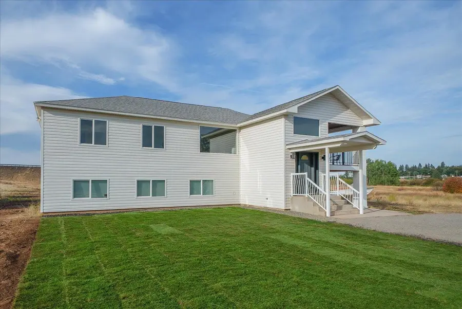 13528 W Medical Lake 4 Lakes Rd, Cheney, WA 99004 - #2