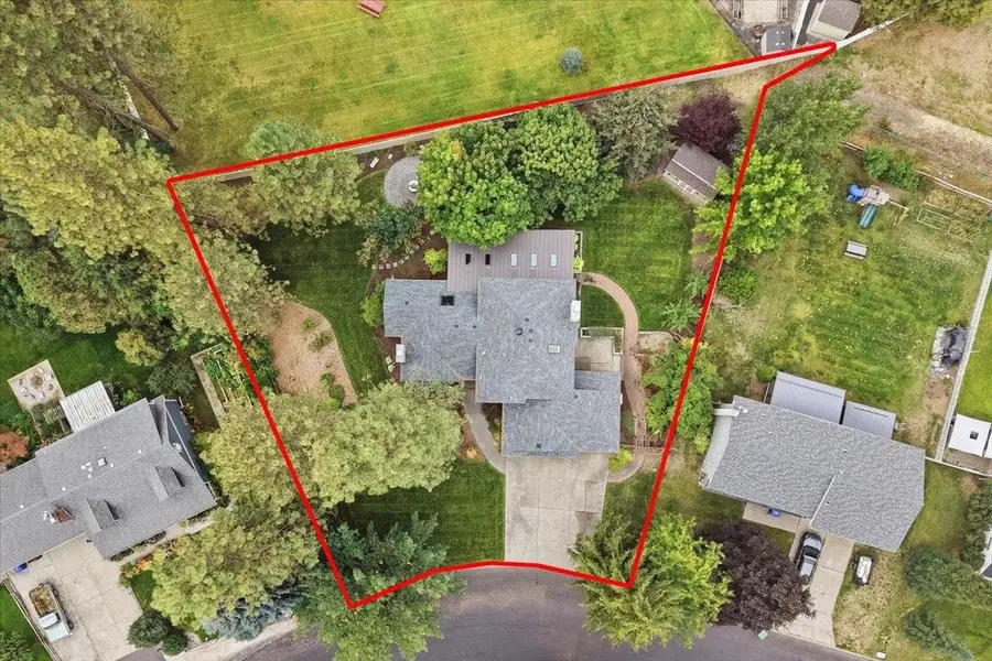 1007 N Arnim Ave, Deer Park, WA 99006 - #2