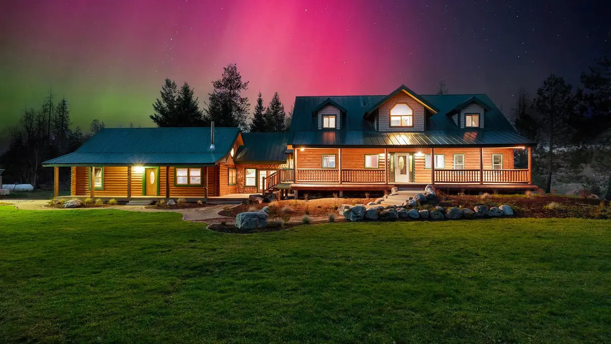 12621 E Blanchard Rd, Elk, WA 99009 - #1