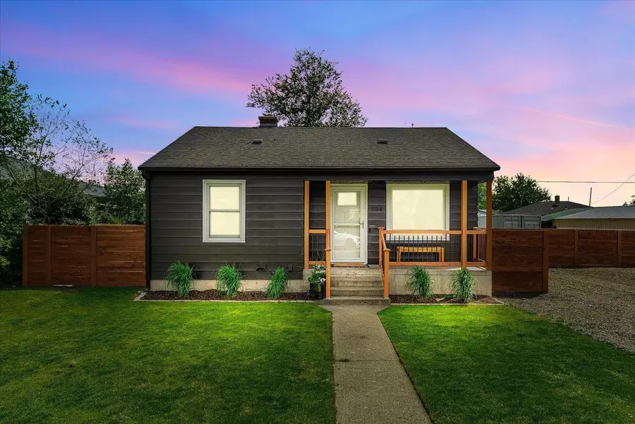 524 E Garland Ave, Spokane, WA 99207 - #2
