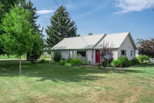 602 W Washington Ave, Chewelah, WA 99109