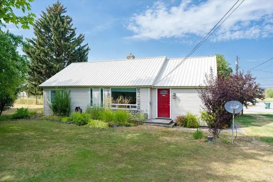 602 W Washington Ave, Chewelah, WA 99109 - #2