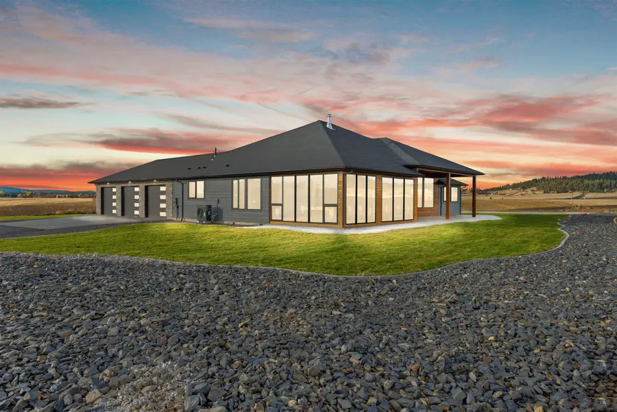 13790 N Bruce Rd, Mead, WA 99021 - #2