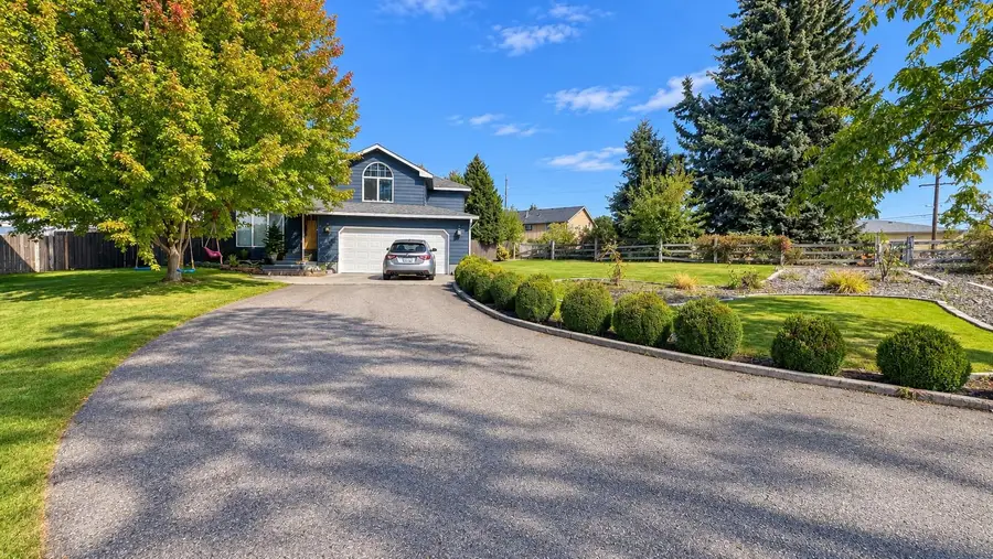 13017 E Longfellow Ave, Spokane Valley, WA 99216 - #2