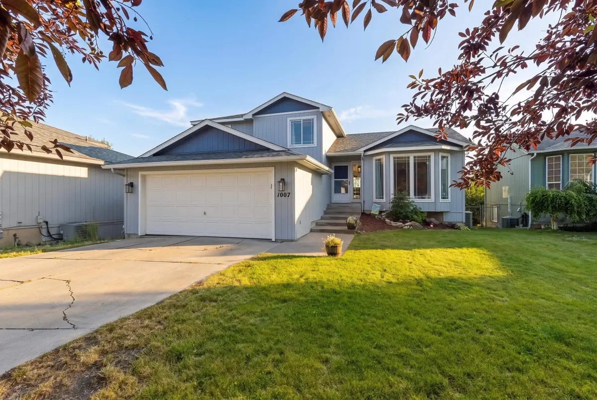 1007 N Stanley St, Medical Lake, WA 99022 - #1
