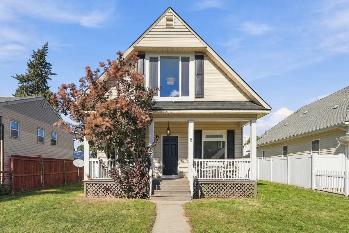 1118 W Jackson Ave, Spokane, WA 99205 - #1