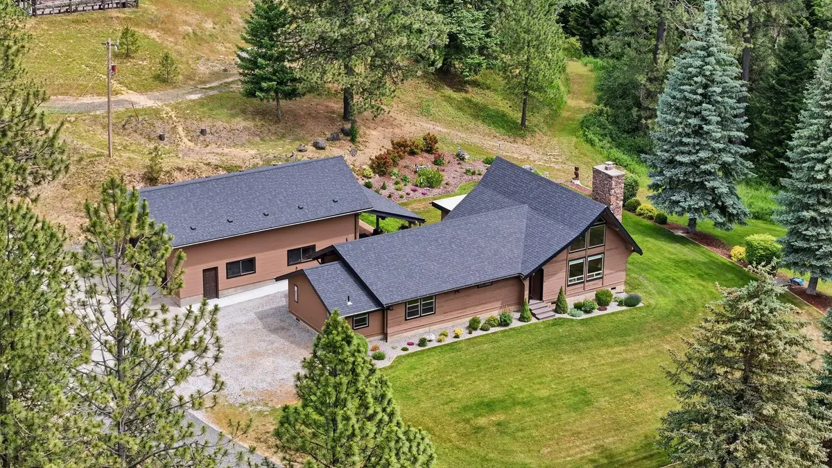 26401 E Elder Rd, Rockford, WA 99030 - #1