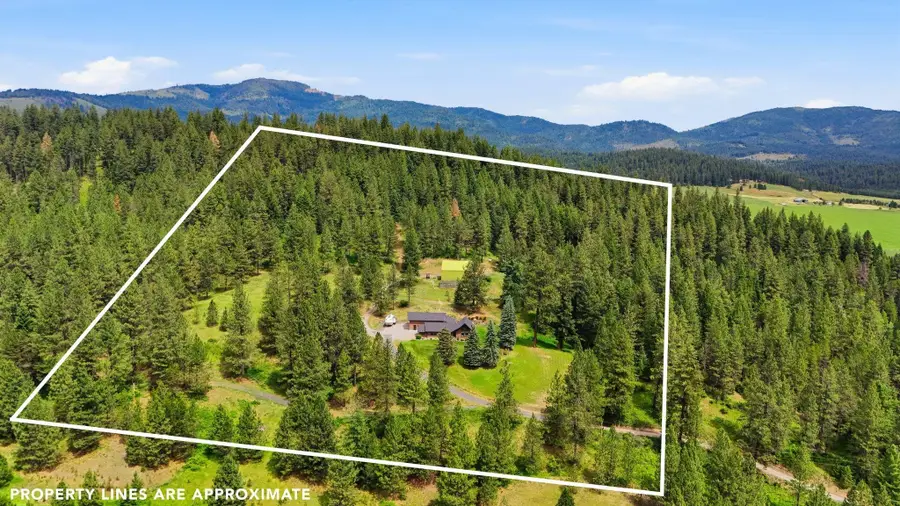 26401 E Elder Rd, Rockford, WA 99030 - #2