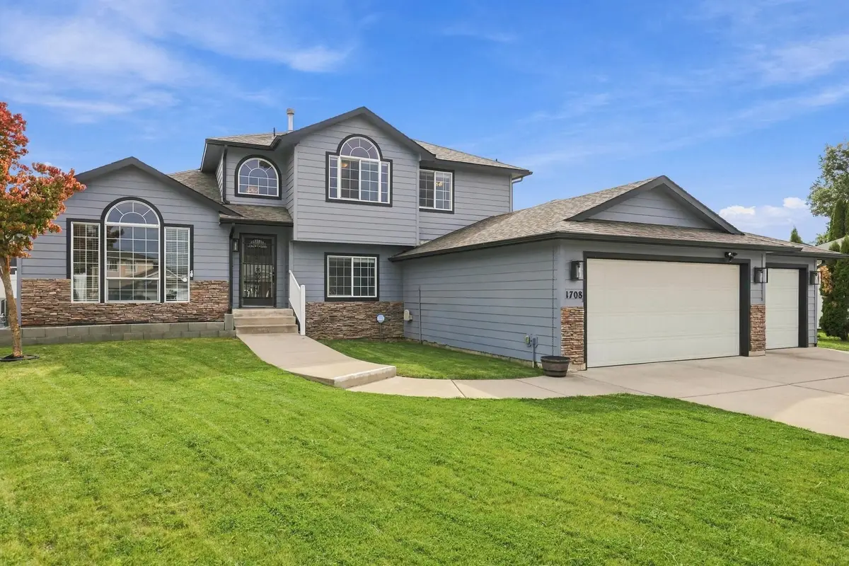 1708 E Houghton Ct, Spokane, WA 99217 - #1